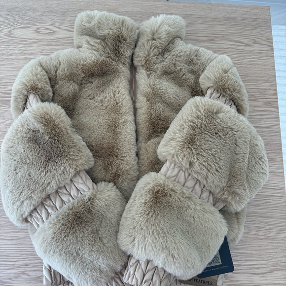 Goldbergh Tan Ski & Snow Jacket - Picture 7 of 13